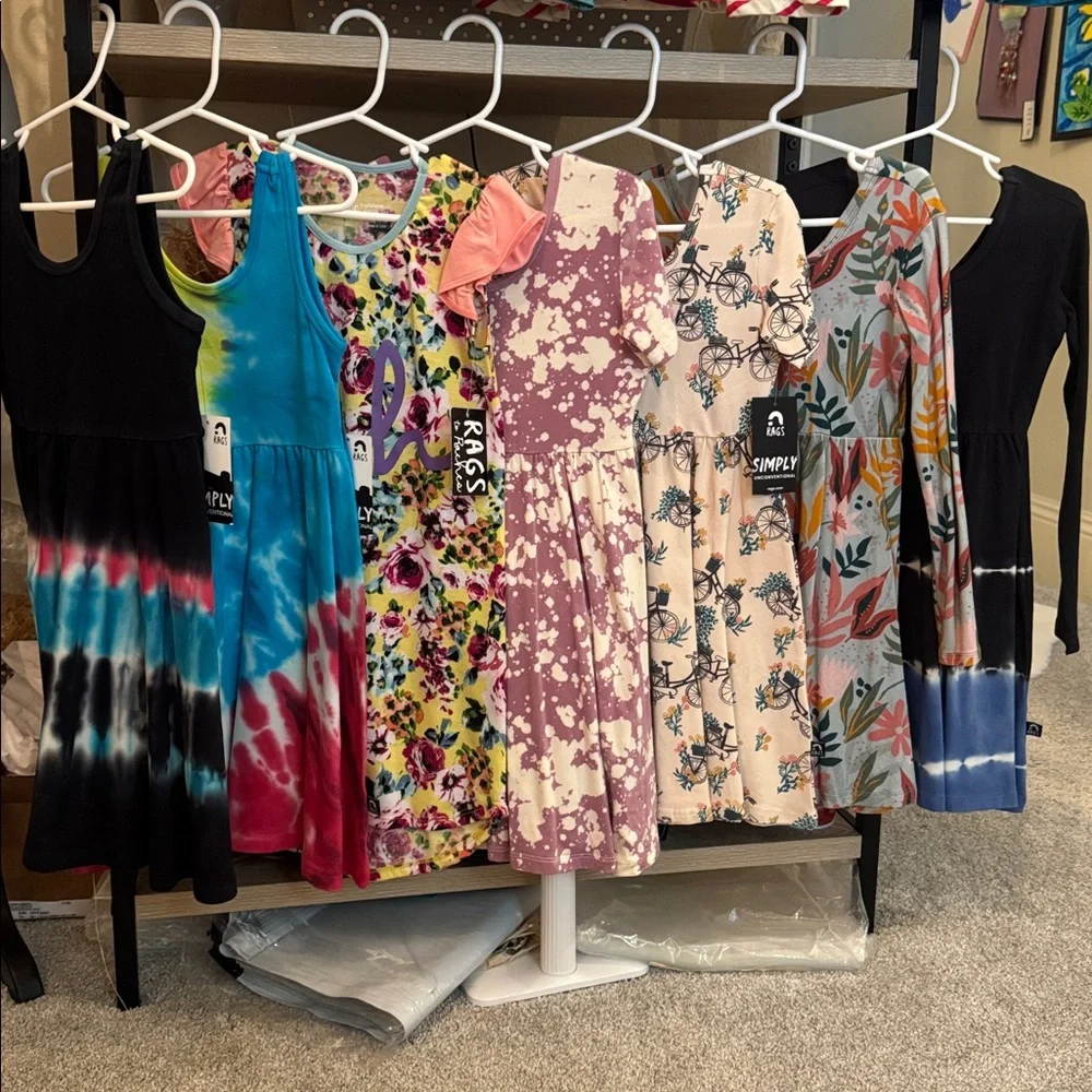 5/6 Rags to Raches Dress Collection! - Picture 3 of 7